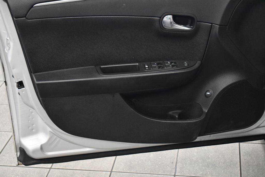 used 2009 Chevrolet Malibu car, priced at $5,950