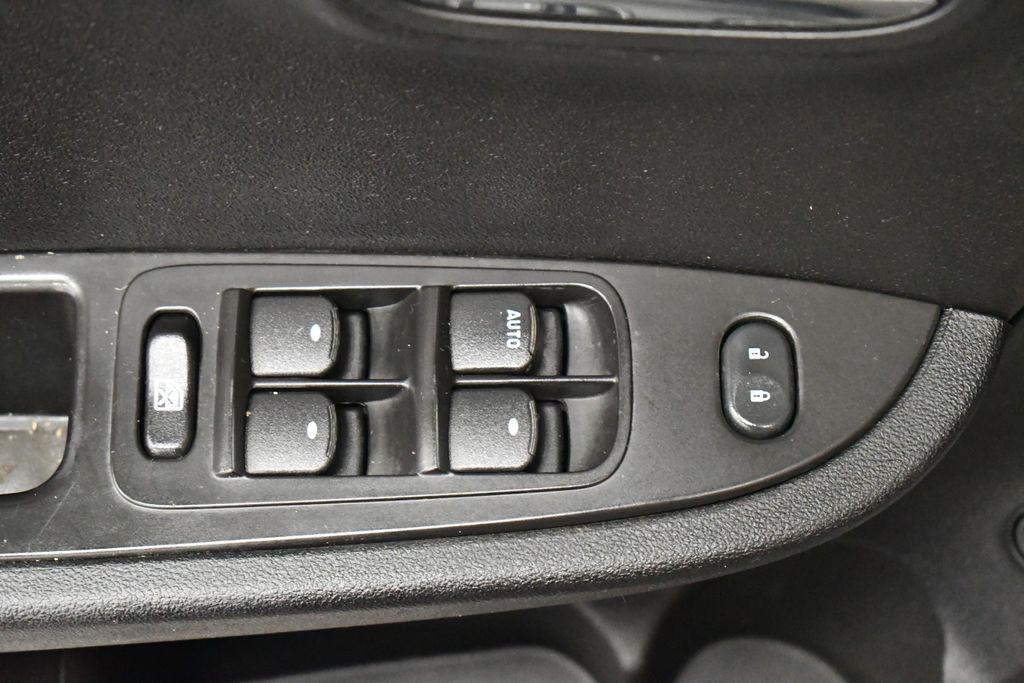 used 2009 Chevrolet Malibu car, priced at $5,950