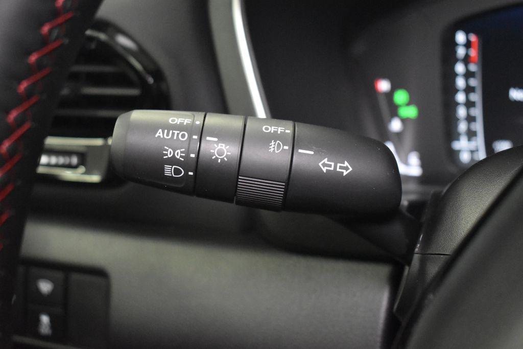 new 2025 Honda Pilot car, priced at $56,075