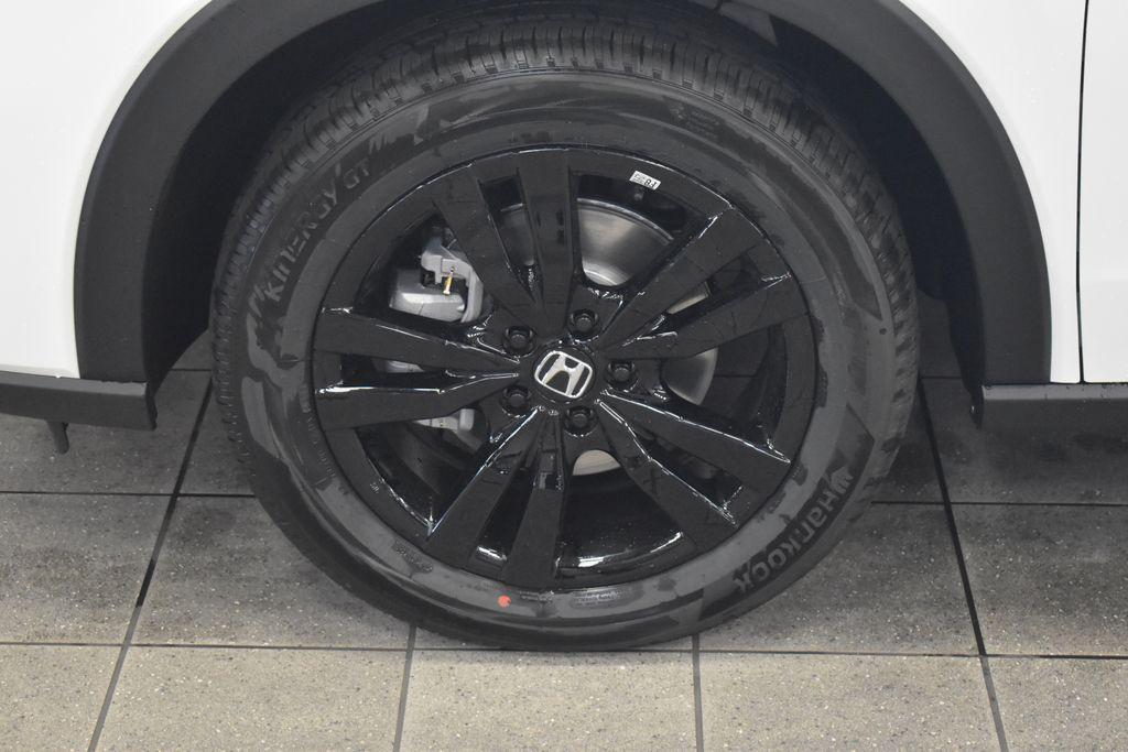 new 2026 Honda HR-V car, priced at $31,405