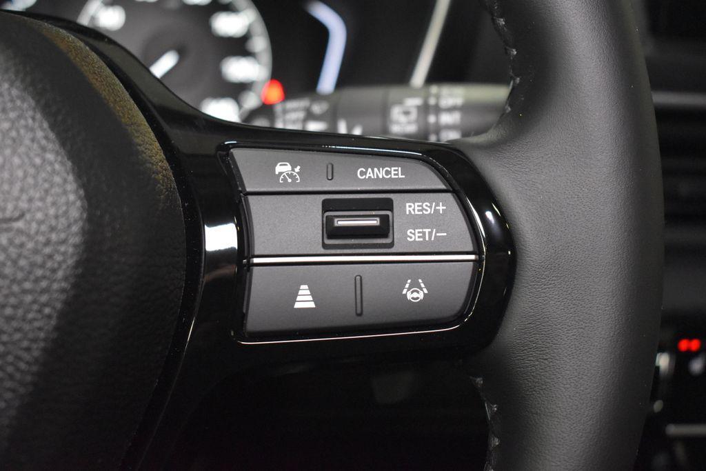 new 2025 Honda Pilot car, priced at $51,550