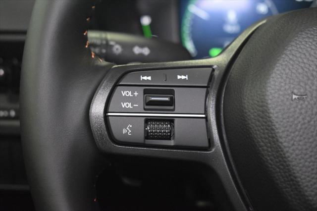 new 2026 Honda CR-V Hybrid car, priced at $40,195