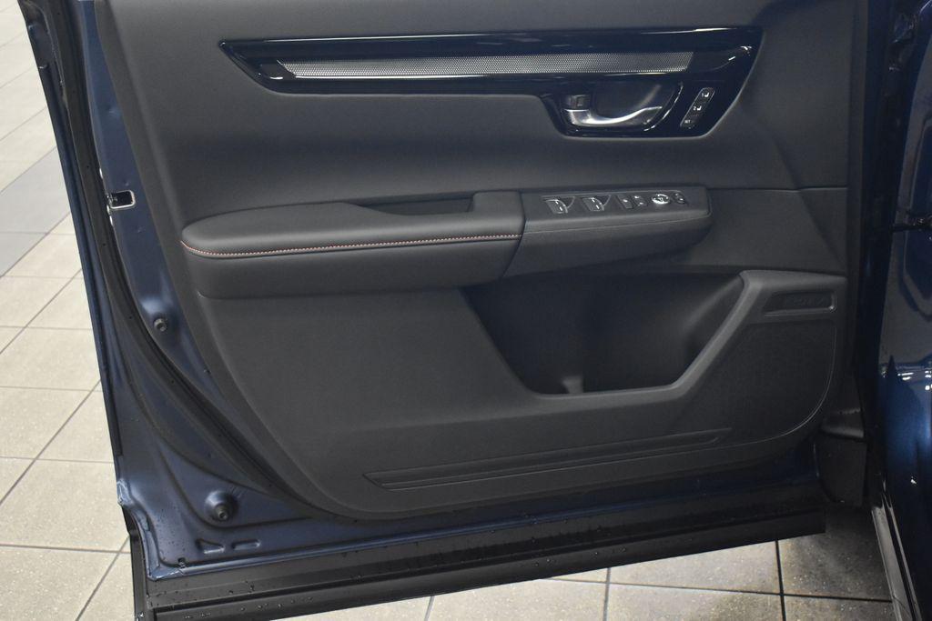 new 2026 Honda CR-V Hybrid car, priced at $40,950