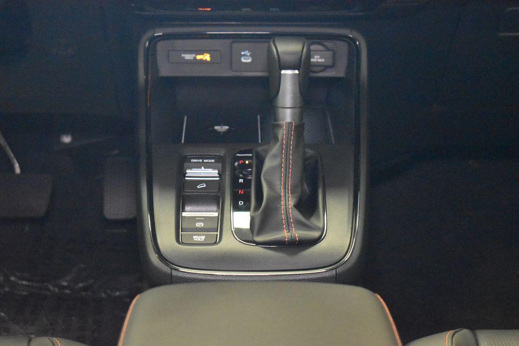 new 2026 Honda CR-V Hybrid car, priced at $40,950