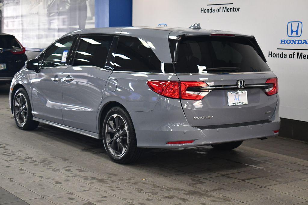 used 2023 Honda Odyssey car, priced at $40,550