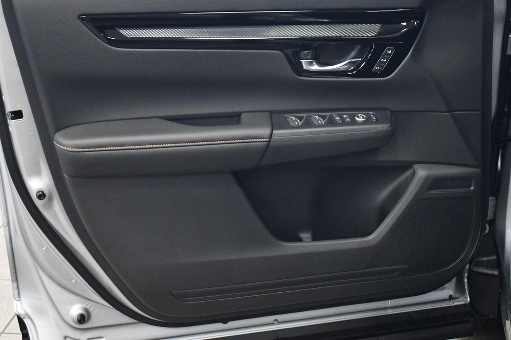 new 2026 Honda CR-V Hybrid car, priced at $40,950