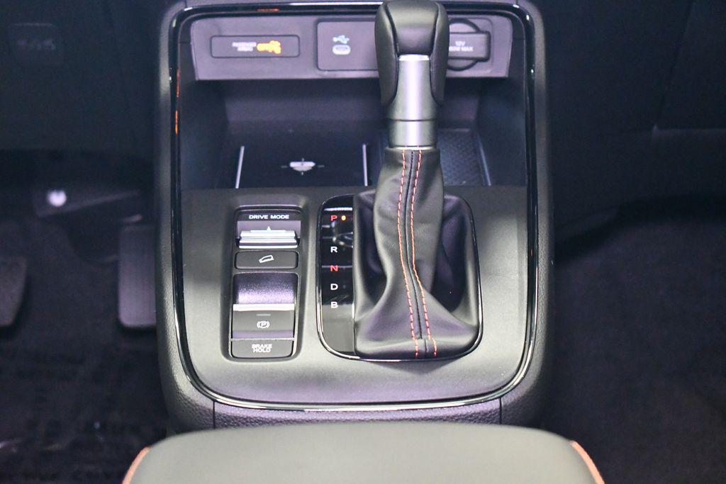 new 2026 Honda CR-V Hybrid car, priced at $40,950