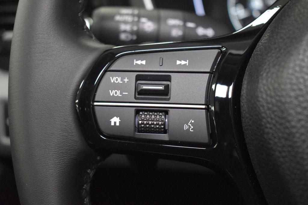 new 2025 Honda Pilot car, priced at $47,545