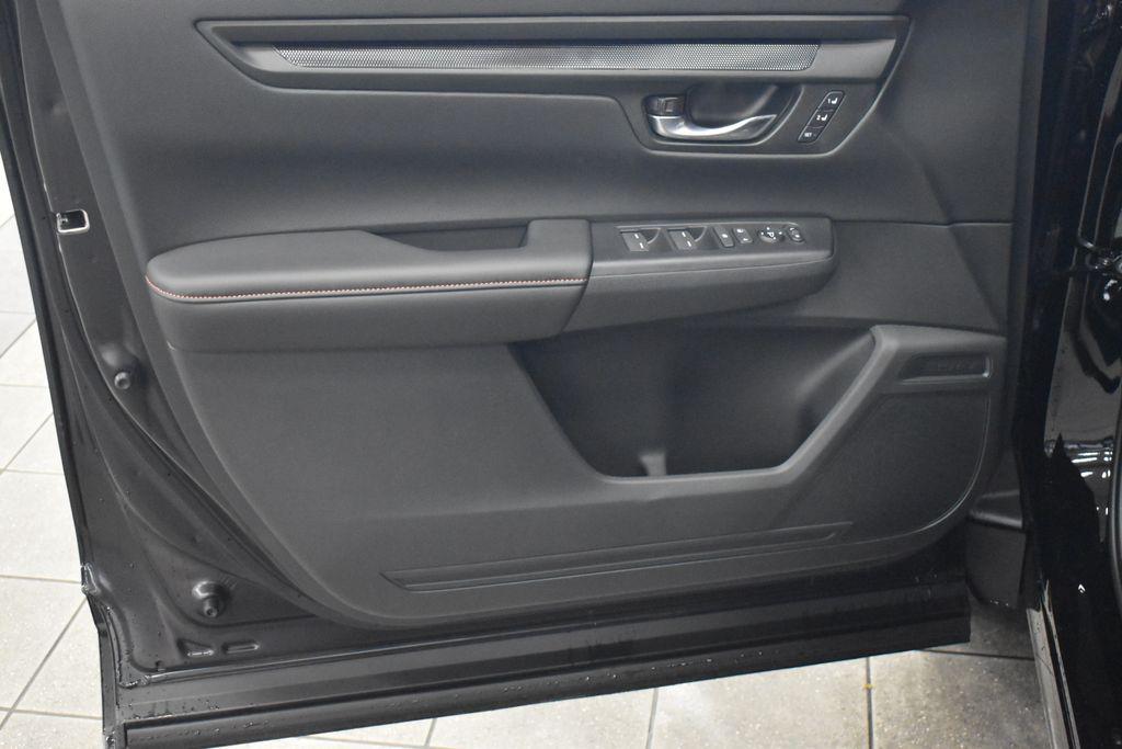 new 2026 Honda CR-V Hybrid car, priced at $41,675