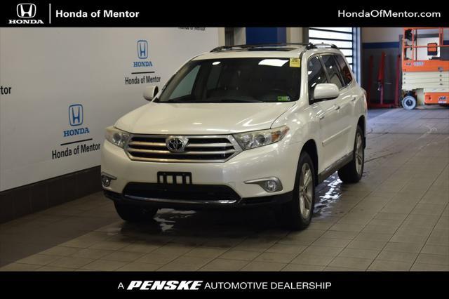 used 2013 Toyota Highlander car, priced at $13,950