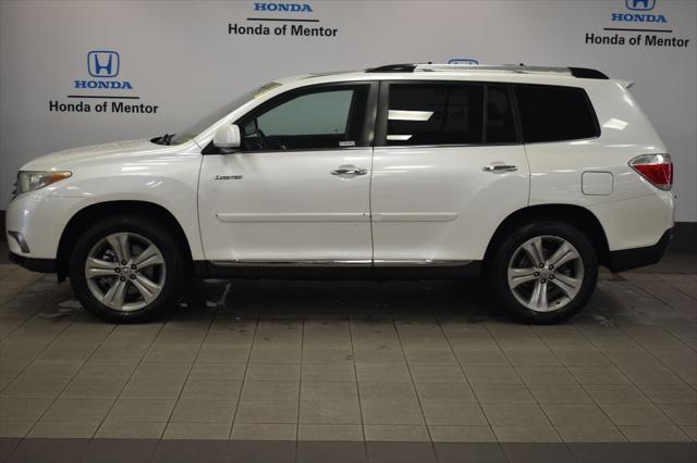 used 2013 Toyota Highlander car, priced at $13,950