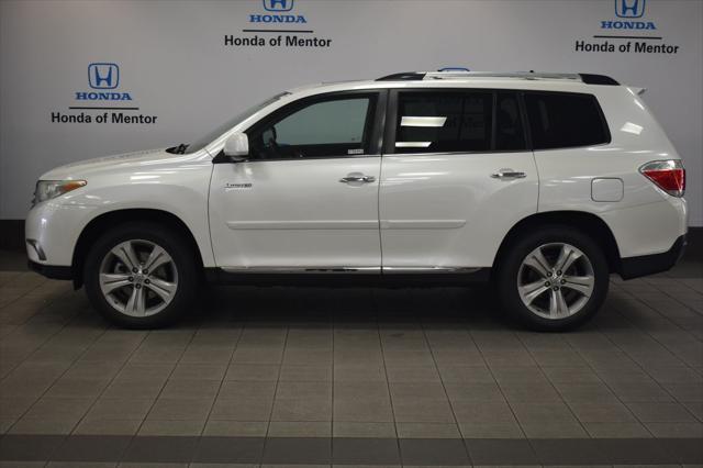 used 2013 Toyota Highlander car, priced at $13,950