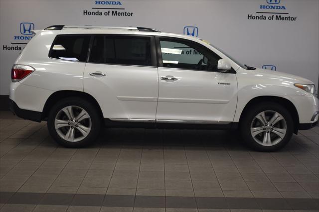 used 2013 Toyota Highlander car, priced at $13,950