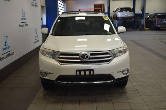 used 2013 Toyota Highlander car, priced at $13,950