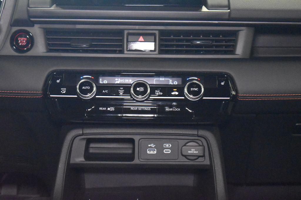 new 2025 Honda Pilot car, priced at $48,500