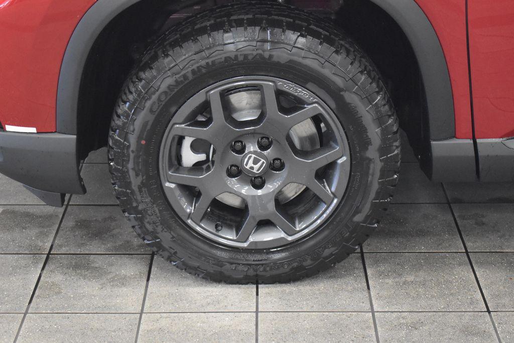 new 2025 Honda Pilot car, priced at $48,500