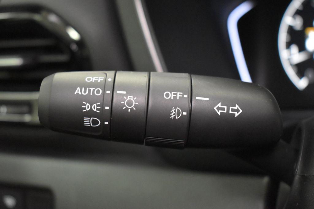 new 2025 Honda Pilot car, priced at $51,350