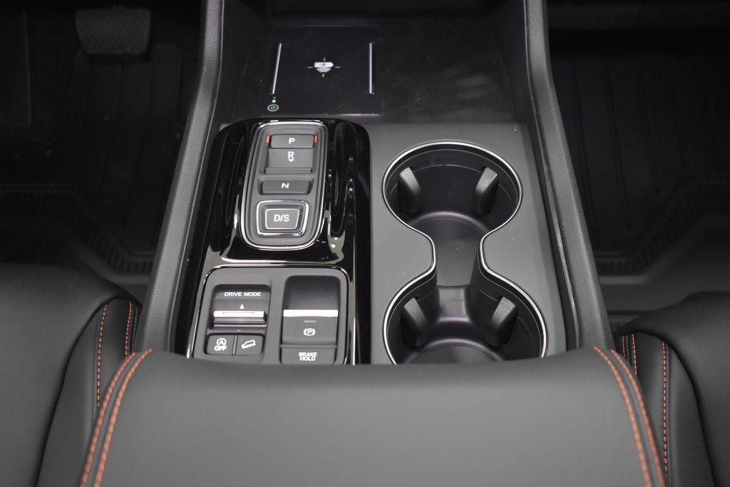 new 2025 Honda Pilot car, priced at $51,350