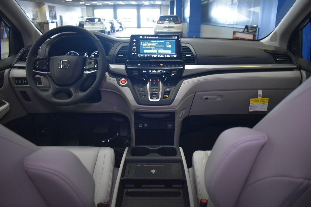 new 2026 Honda Odyssey car, priced at $42,205