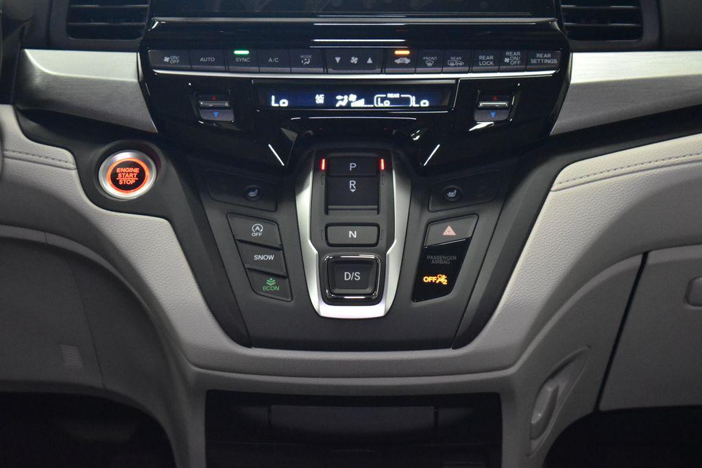 new 2026 Honda Odyssey car, priced at $42,205