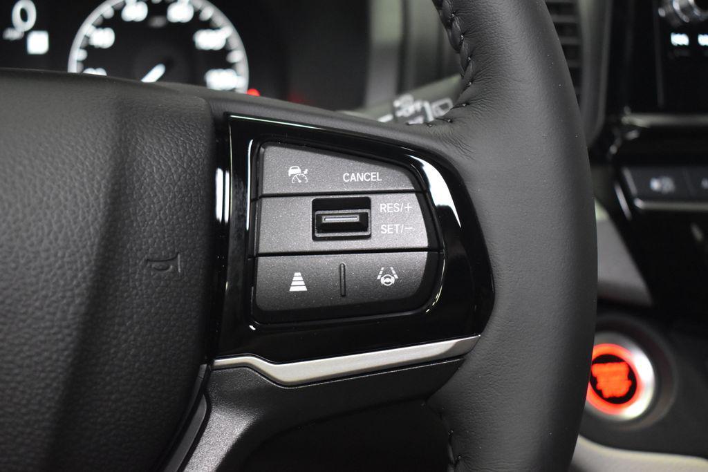 new 2026 Honda Odyssey car, priced at $42,205