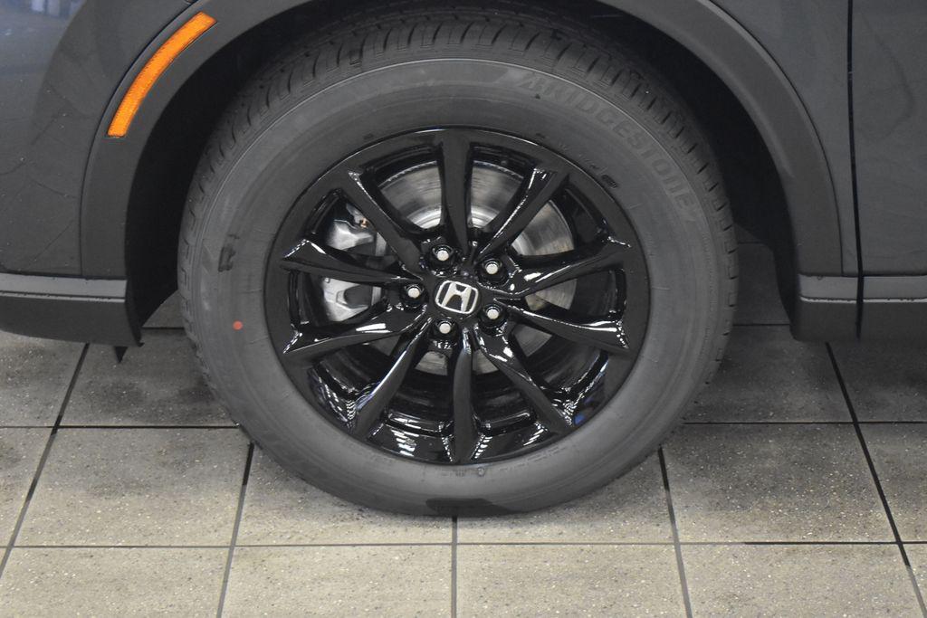 new 2026 Honda CR-V Hybrid car, priced at $39,725