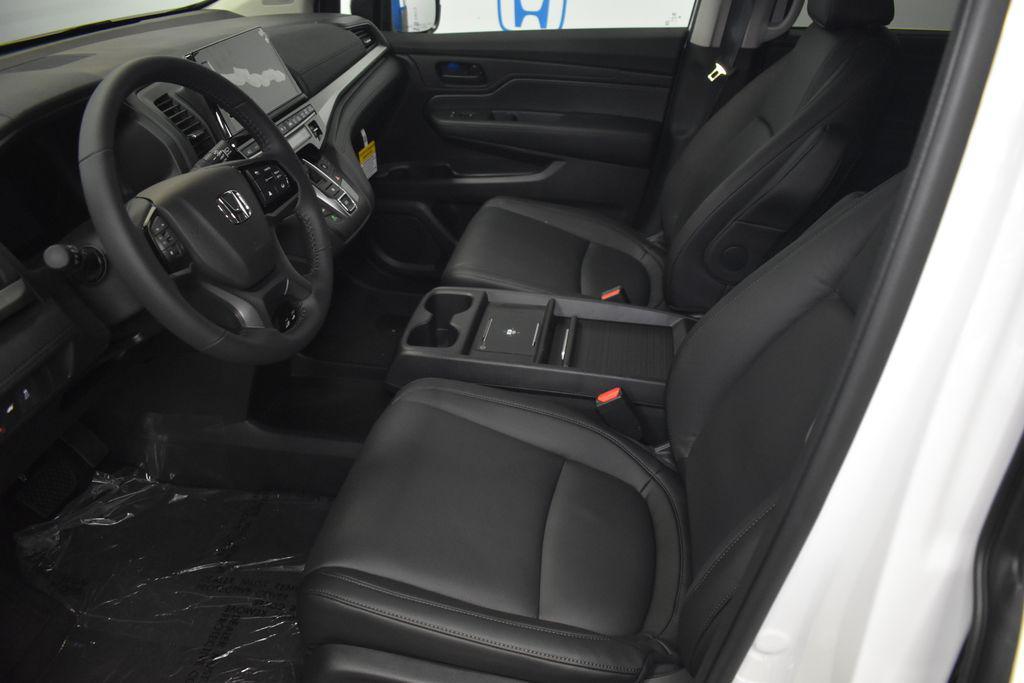 new 2026 Honda Odyssey car, priced at $44,745
