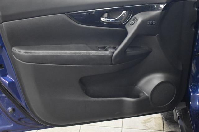 used 2019 Nissan Rogue car, priced at $17,550