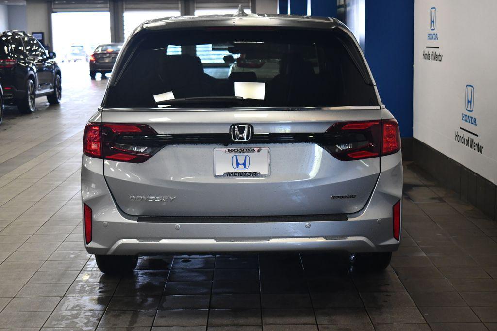 new 2026 Honda Odyssey car, priced at $45,740
