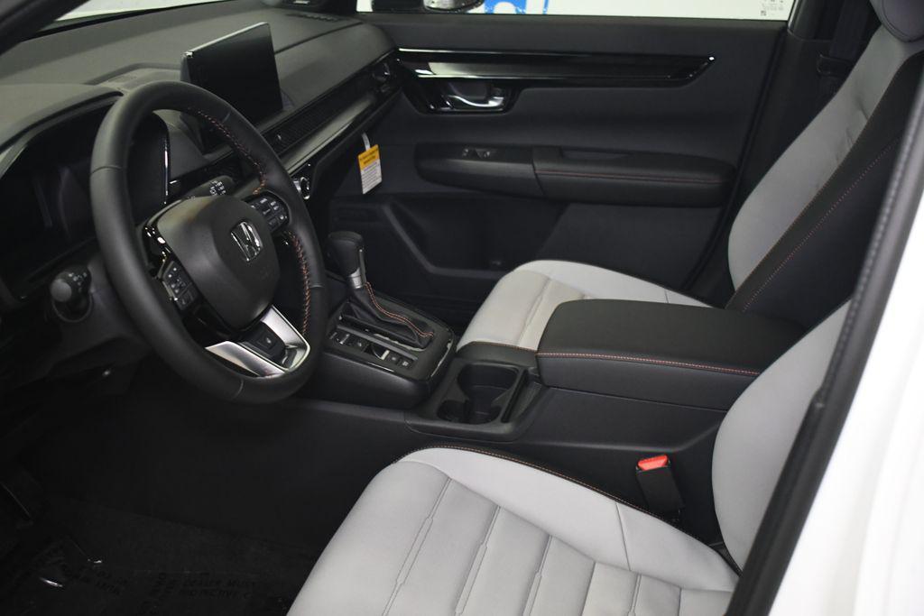 new 2026 Honda CR-V Hybrid car, priced at $44,155