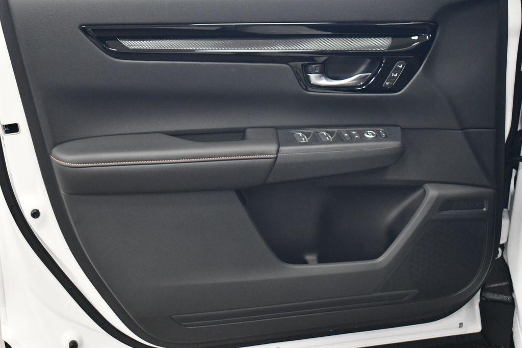 new 2026 Honda CR-V Hybrid car, priced at $44,155