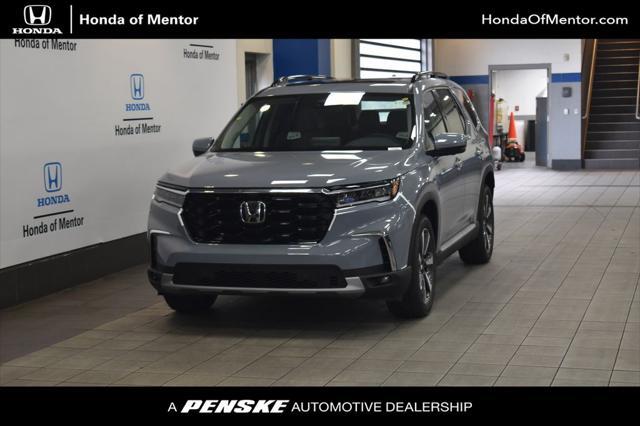 new 2025 Honda Pilot car, priced at $51,235