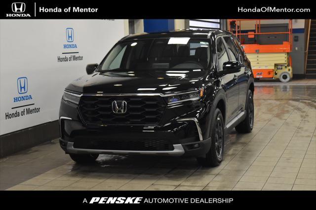 new 2025 Honda Pilot car, priced at $46,950