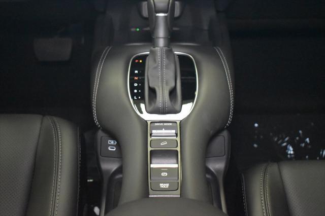 new 2026 Honda HR-V car, priced at $33,400