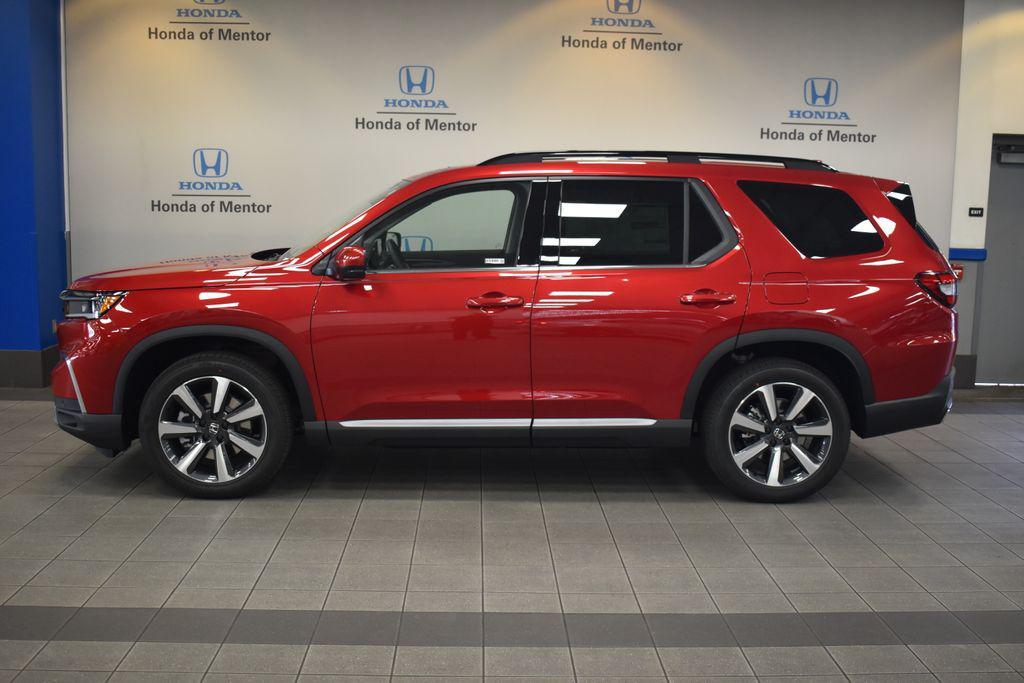 new 2025 Honda Pilot car, priced at $47,995