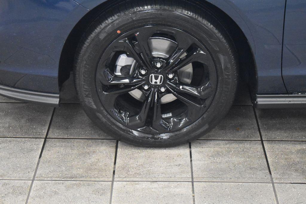 new 2025 Honda Accord car, priced at $31,755