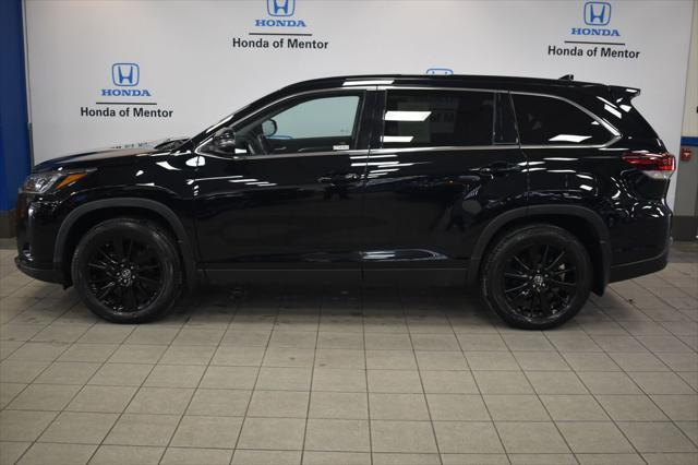 used 2019 Toyota Highlander car, priced at $23,550