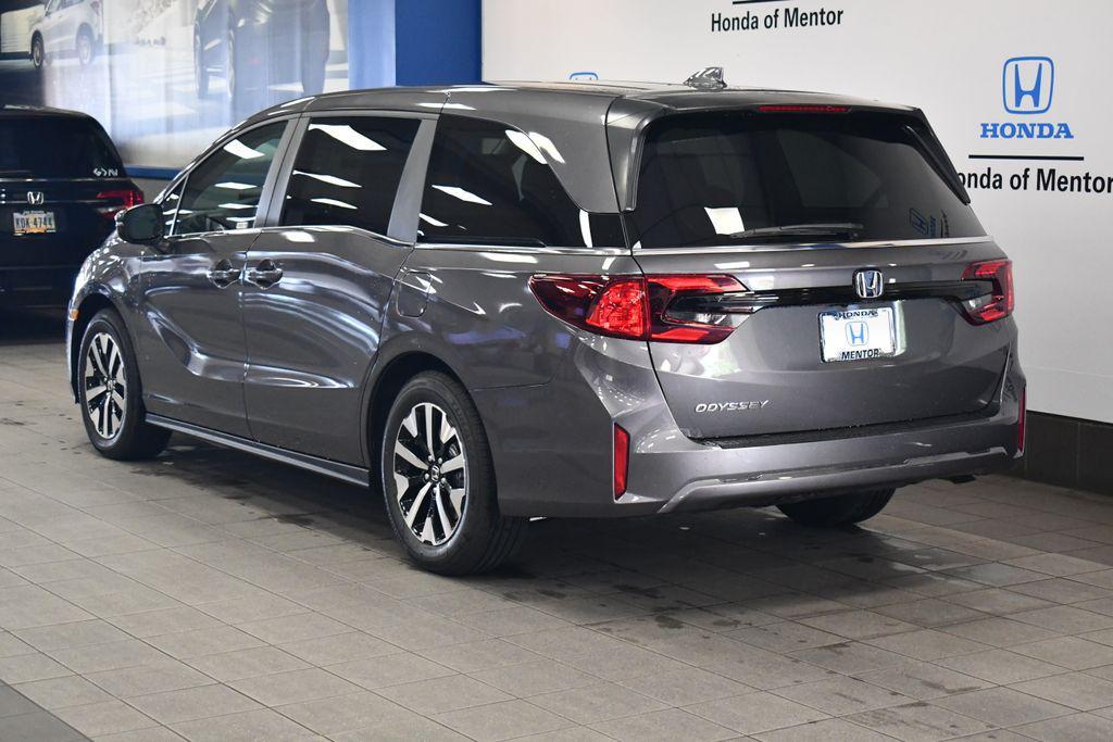 new 2026 Honda Odyssey car, priced at $42,205