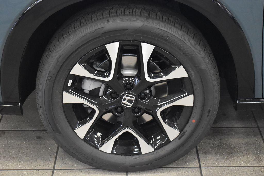 new 2026 Honda HR-V car, priced at $33,455
