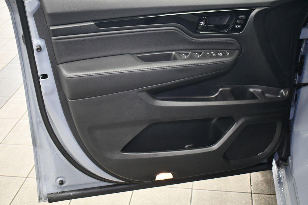 used 2023 Honda Odyssey car, priced at $39,550