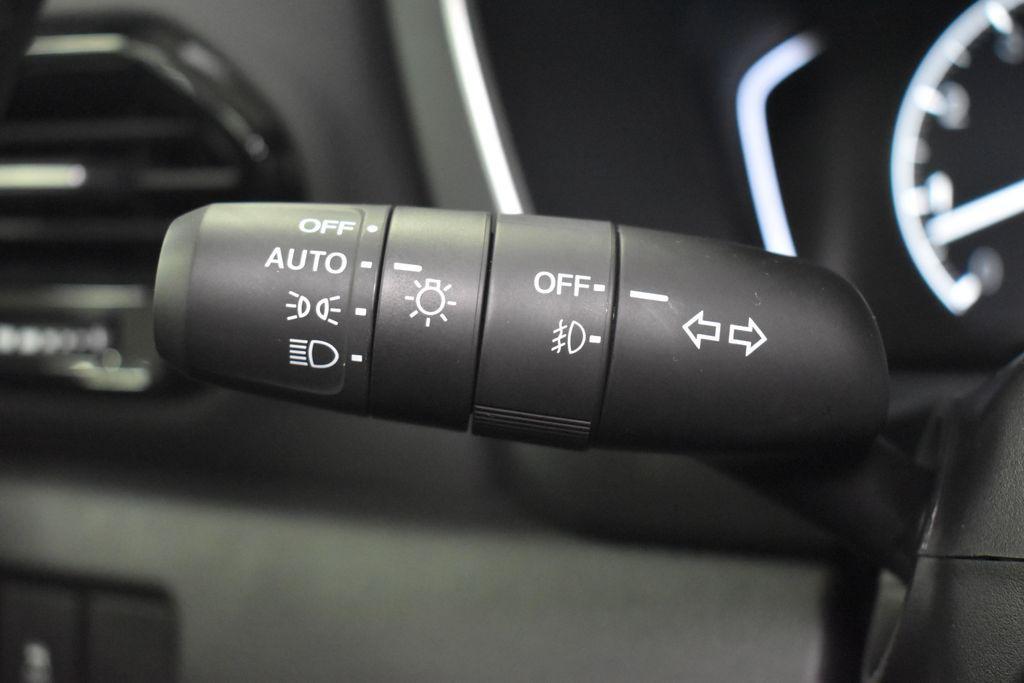 new 2025 Honda Pilot car, priced at $51,550