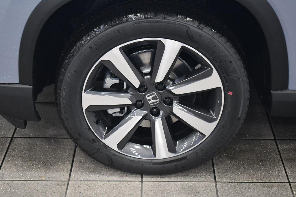 new 2025 Honda Pilot car, priced at $48,985