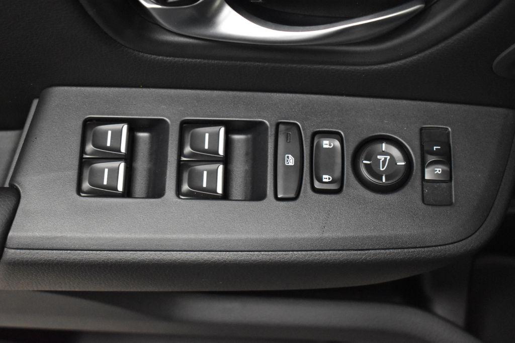 new 2025 Honda Pilot car, priced at $48,985