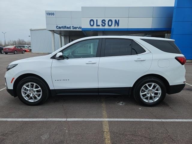 used 2024 Chevrolet Equinox car, priced at $23,990