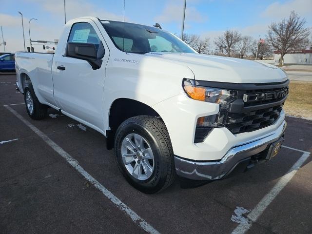 new 2025 Chevrolet Silverado 1500 car, priced at $40,499