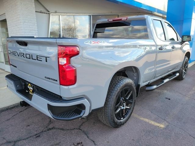 new 2024 Chevrolet Silverado 1500 car, priced at $43,882