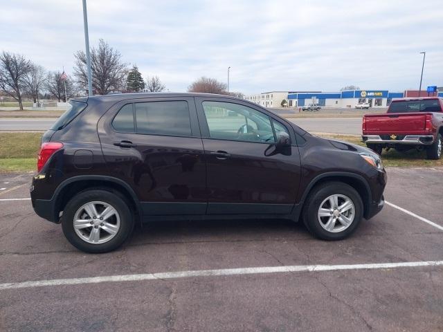 used 2022 Chevrolet Trax car, priced at $17,999