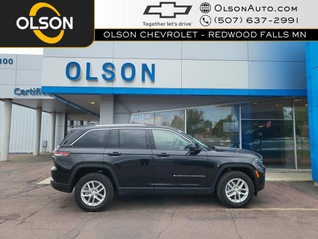 used 2023 Jeep Grand Cherokee car, priced at $34,499