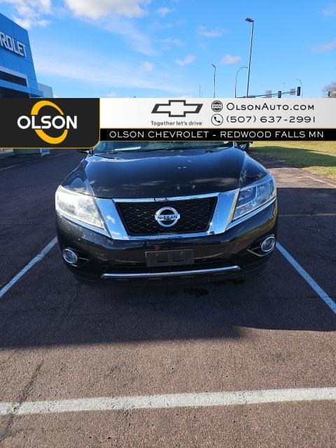 used 2015 Nissan Pathfinder car, priced at $9,999