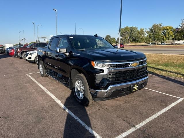 new 2025 Chevrolet Silverado 1500 car, priced at $56,257